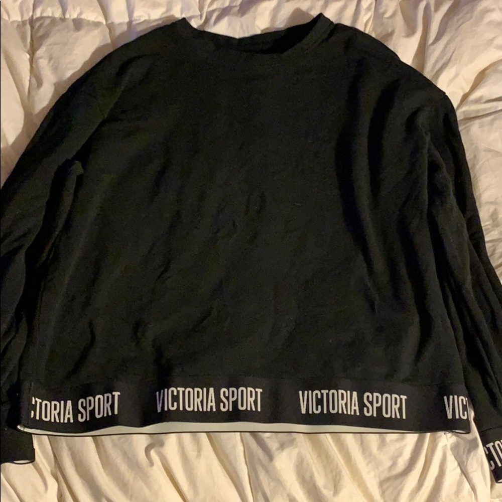 Victoria’s Secret sweatshirt. Size SM. Worn twice.